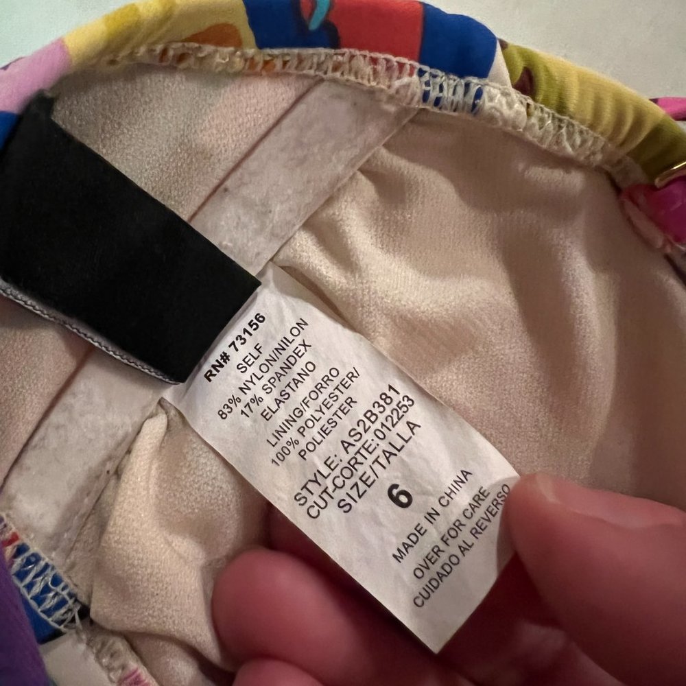 EUC ABS Colorful Abstract Print Bandeau Top with Leather Accent Sz 6 - Picture 7 of 7